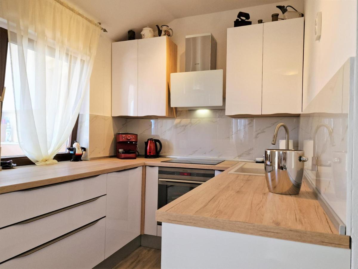 Vista Apartment-Split Airport Kaštela Extérieur photo